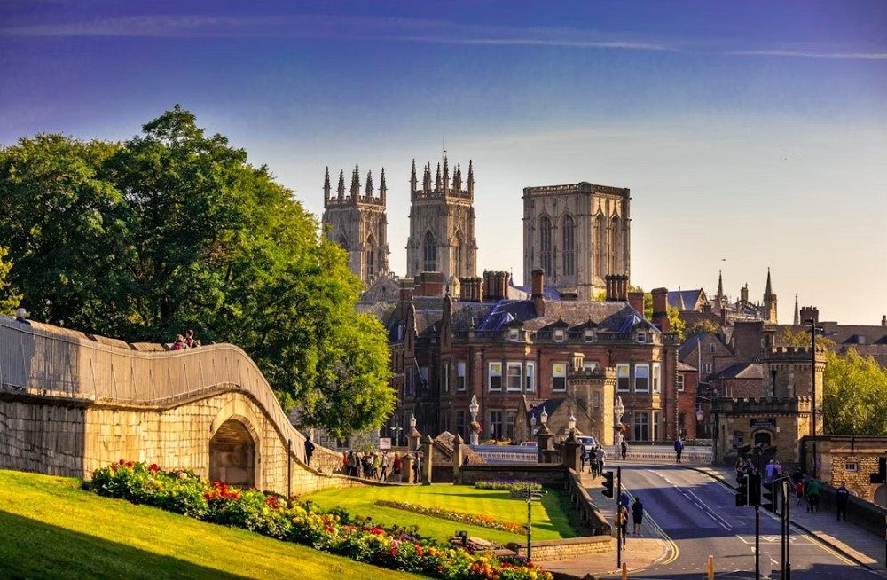 Yorkshire Charming Countryside and Stunning Coastlines 01